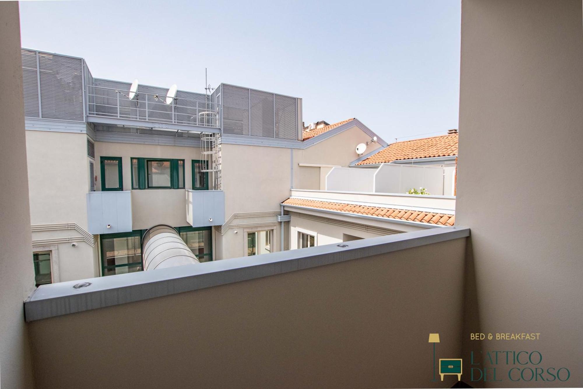 L'Attico Del Corso Apartment Trieste Bagian luar foto