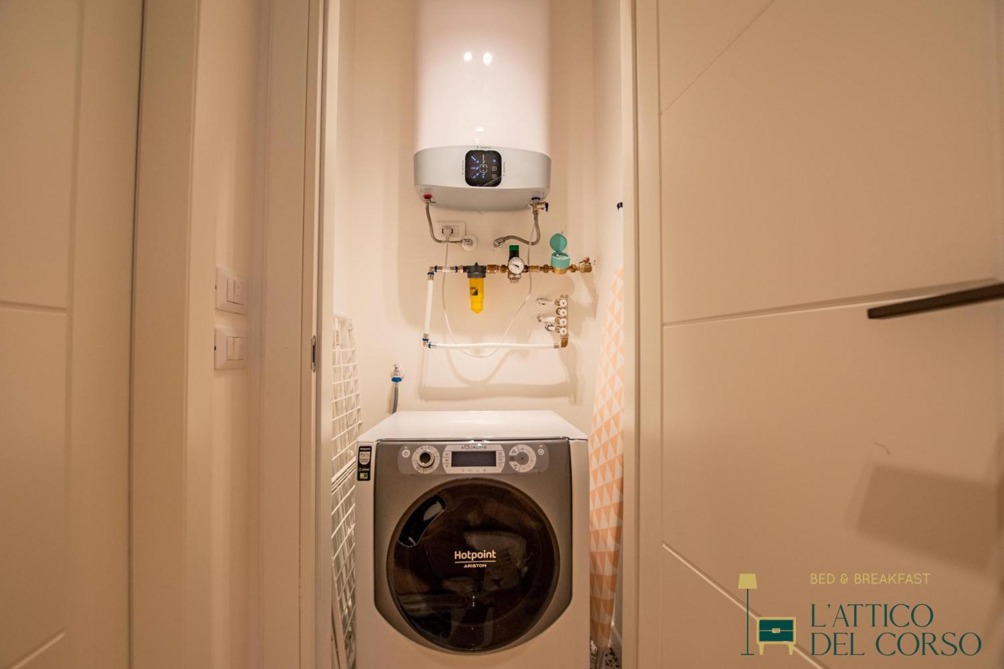 L'Attico Del Corso Apartment Trieste Bagian luar foto