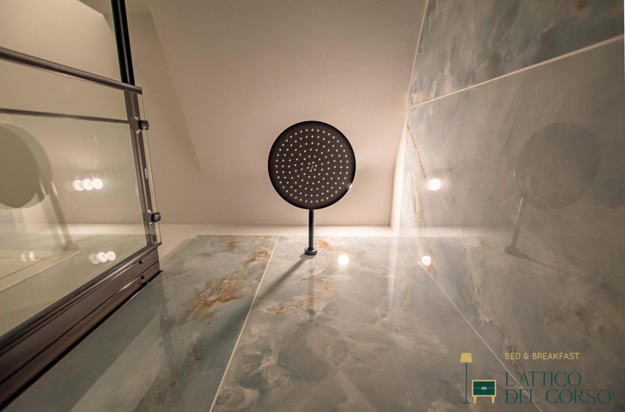 L'Attico Del Corso Apartment Trieste Bagian luar foto