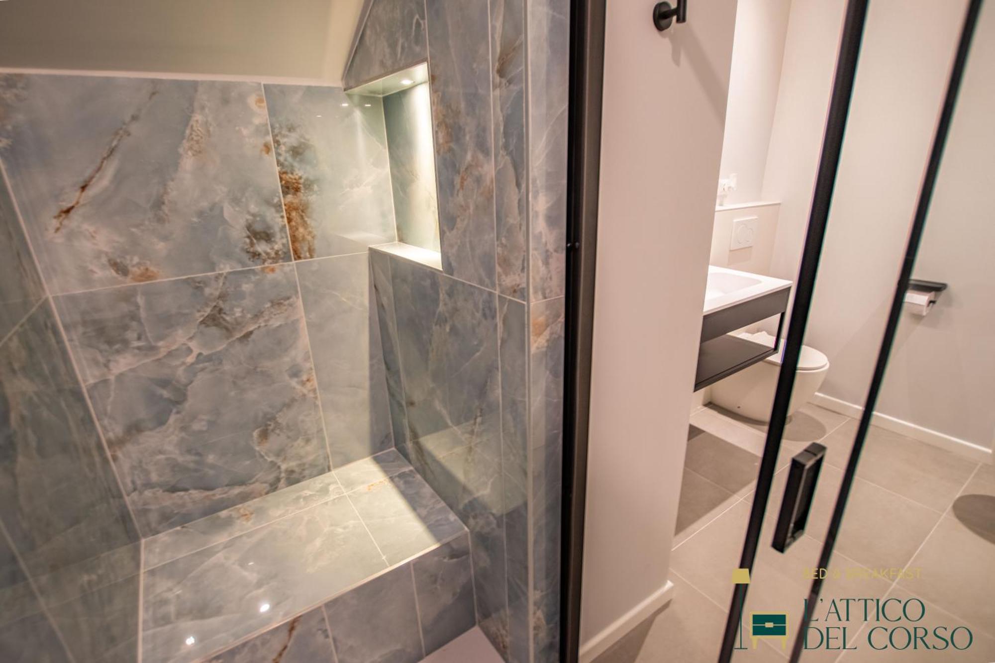 L'Attico Del Corso Apartment Trieste Bagian luar foto